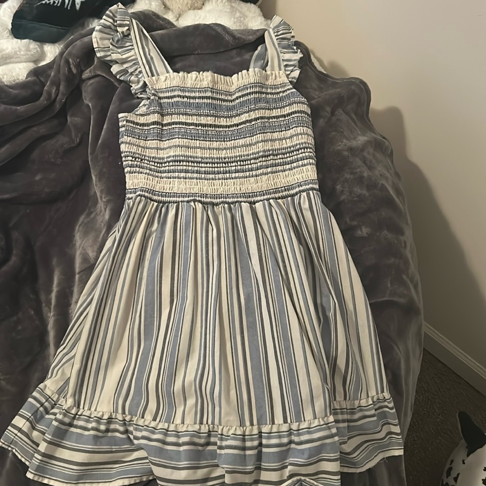 Women’s dress